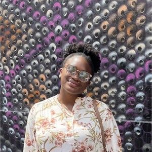 Meet your Posher, Alie